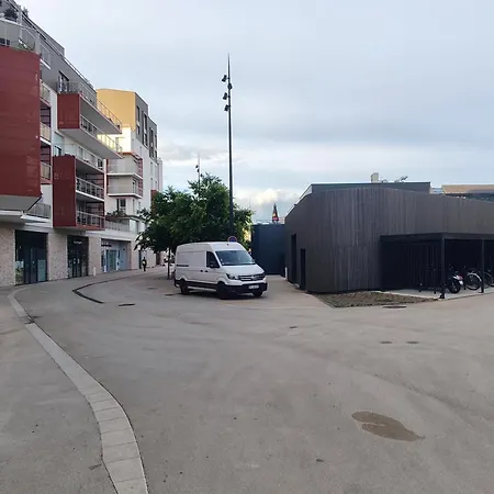 Apartment L'authenticite, Jardin Et Parking Au Centre-ville Dijon
