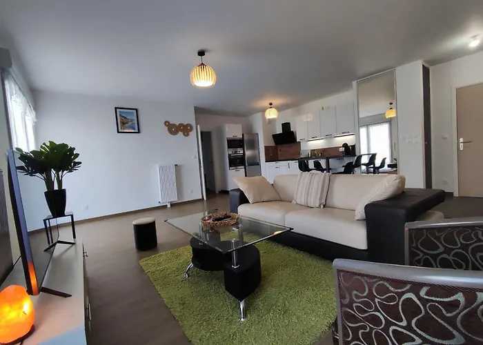 Διαμέρισμα L'authenticite, Jardin Et Parking Au Centre-ville